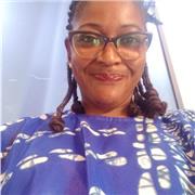 Professeur de français et d'anglais avec 7 ans d'expérience. Offre des cours particuliers pour enfants et adultes à Douala